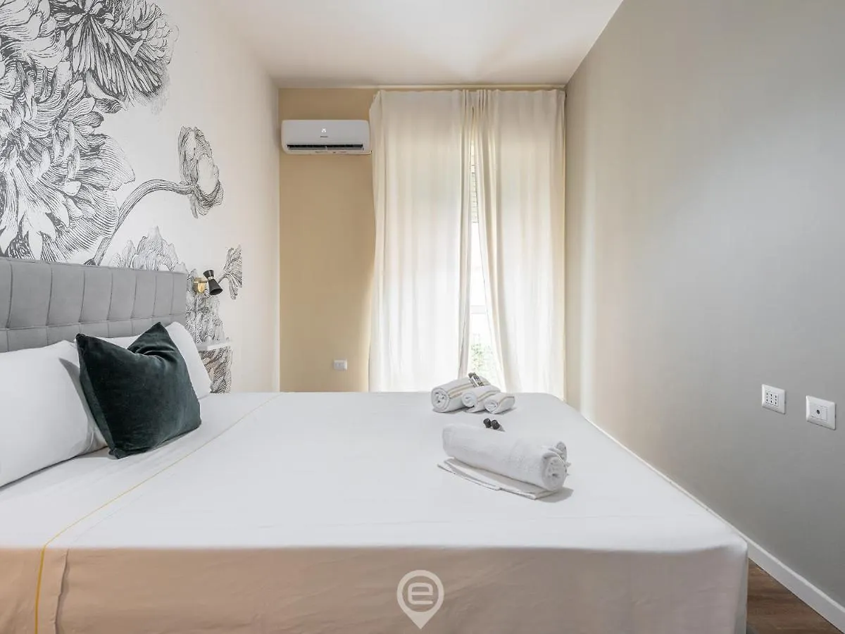 Matilde Apartment - Shopping Street Кальяри Италия